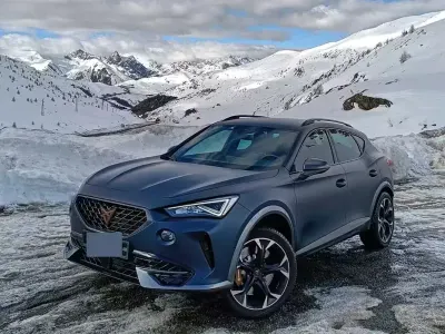 Usata Cupra Formentor VZ3 310 CV (228 kW) 2021 Bluazzurro SUV