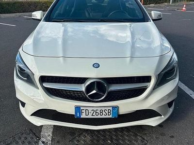 Usata Mercedes CLA200 135 CV (99 kW) 2016 Bianco Berlina