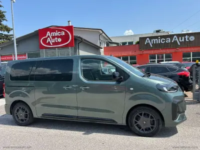 Nuova Fiat E-Ulysse S 131 kW (179 CV) 2025 Verde Monovolume