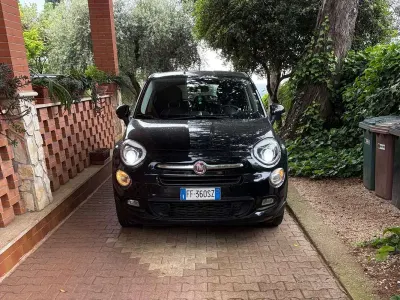 Käytetty Fiat 500 Lounge 120 HP (88 kW) 2016 Musta Farmari