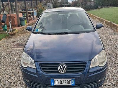 Usata VW Polo Trendline 69 CV (50 kW) 2006 Blu/azzurro Utilitaria