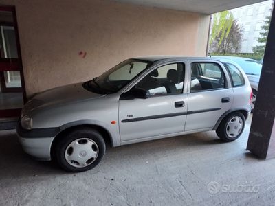 usata Opel Corsa 1.0 - Carrozzeria Ottimo Stato