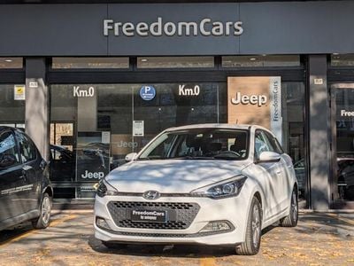 Usata Hyundai i20 Classic 75 CV (55 kW) 2017 Bianco Berlina