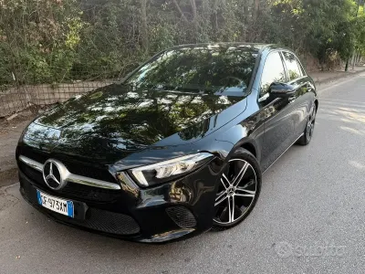 Usata Mercedes A200 163 CV (119 kW) 2018 Nero Berlina