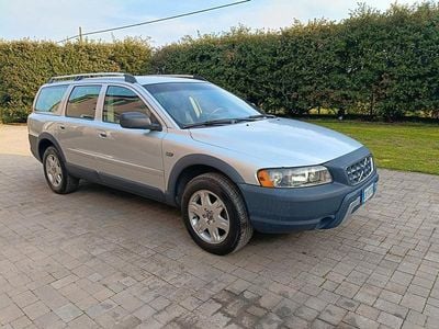 Usata Volvo XC70 185 CV (136 kW) 2005 Argento Station wagon