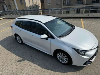 Usata Toyota Corolla Active 98 CV (72 kW) 2023 Perla met. Station wagon
