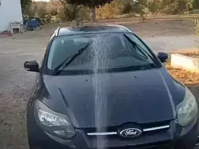 Usata Ford Focus 116 CV (85 kW) 2012 Viola Station wagon