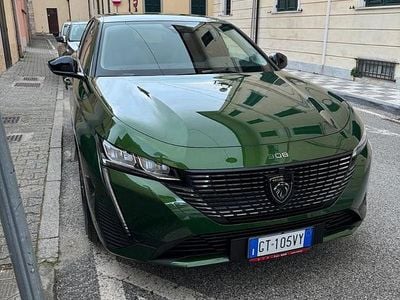 Usata Peugeot 308 Allure 131 CV (96 kW) 2024 Verde Berlina