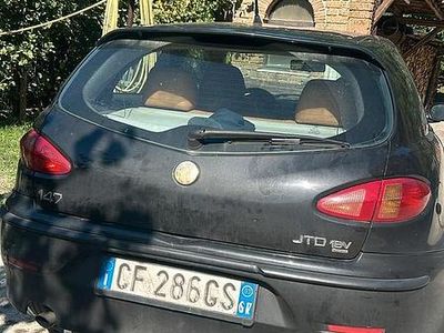 Usata Alfa Romeo 147 140 CV (102 kW) 2003 Nero Utilitaria
