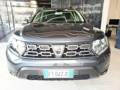 Usata Dacia Duster Prestige 116 CV (85 kW) 2019 Grigio SUV