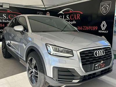 Usata Audi Q2 Admired 116 CV (85 kW) 2020 Grigio SUV