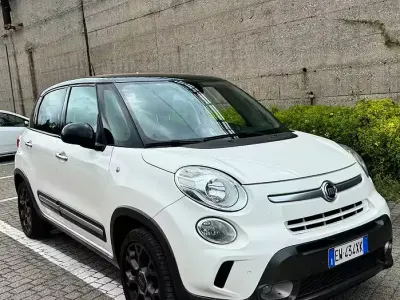 Usata Fiat 500L Trekking 85 CV (62 kW) 2014 Bianco Monovolume