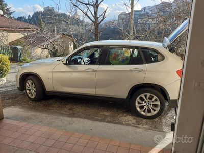Usata BMW X1 143 CV (105 kW) 2011 Grigio SUV