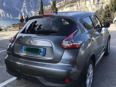 Usata Nissan Juke 110 CV (80 kW) 2014 Grigio SUV