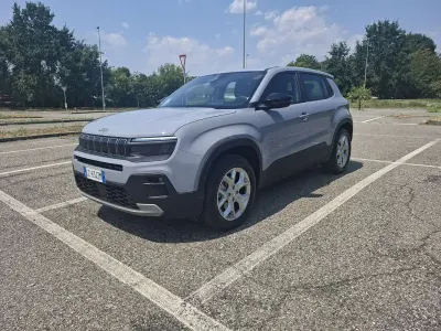Usata Jeep Avenger Altitude 101 CV (74 kW) 2025 SUV