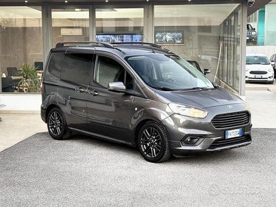 Usata Ford Tourneo Courier 75 CV (55 kW) 2019 Grigio Monovolume
