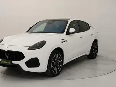 Begagnad Maserati Grecale 330 HK (242 kW) 2023 Vit SUV