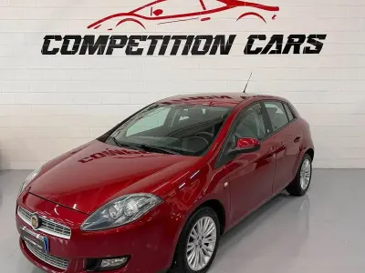 Usata Fiat Bravo Emotion 90 CV (66 kW) 2011 Rosso Utilitaria