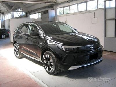 Usata Opel Grandland X Business 130 CV (95 kW) 2022 Nero SUV