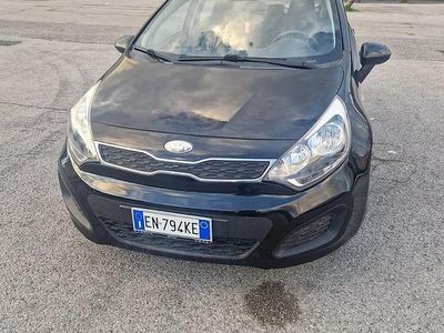 Usata Kia Rio LX 2013 Nero Berlina