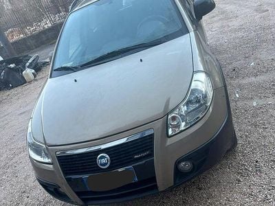 Usata Fiat Sedici 120 CV (88 kW) 2007 SUV