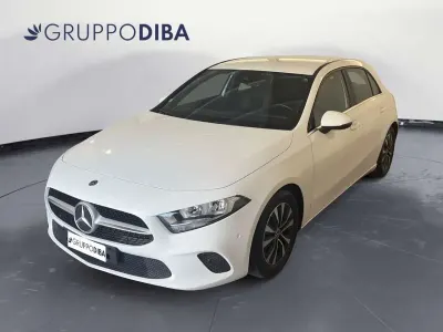 Usata Mercedes A180 116 CV (85 kW) 2019 Bianco Berlina