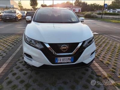 Usata Nissan Qashqai 115 CV (84 kW) 2017 Bianco SUV