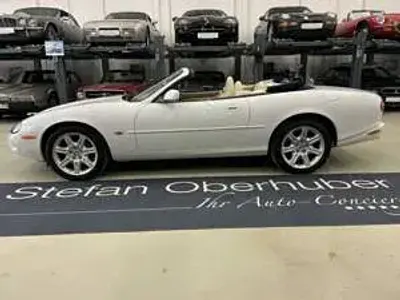 Usata Jaguar XK8 284 CV (208 kW) 1997 Bianco Cabrio