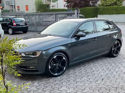 Usata Audi A3 S-Line 150 CV (110 kW) 2014 Grigio Berlina