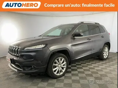 Usata Jeep Cherokee Limited 200 CV (147 kW) 2017 Grigio SUV