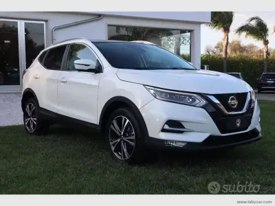 Używany Nissan Qashqai N-Connecta 116 KM (85 kW) 2019 Biały SUV