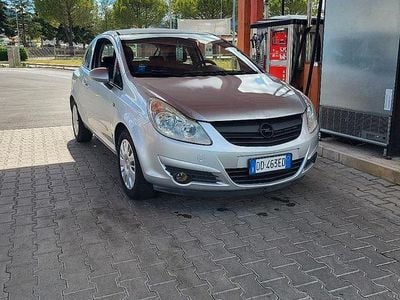 Usata Opel Corsa 75 CV (55 kW) 2008 Grigio Utilitaria