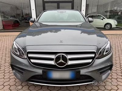 Usata Mercedes E220 Premium Plus 194 CV (142 kW) 2019 Grigio Berlina