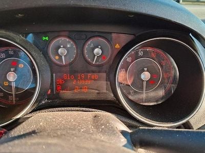 Usata Fiat Grande Punto 77 CV (56 kW) 2016 Grigio Utilitaria