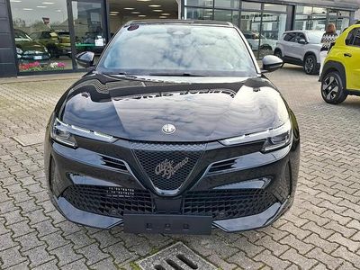 Nuova Alfa Romeo Junior 136 CV (100 kW) 2026 Nero SUV