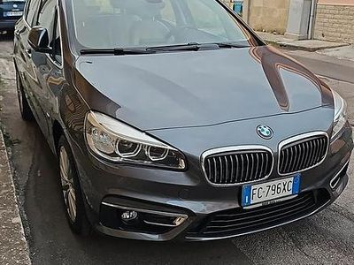 Usata BMW 216 Active Tourer Luxury Line 116 CV (85 kW) 2016 Grigio Monovolume
