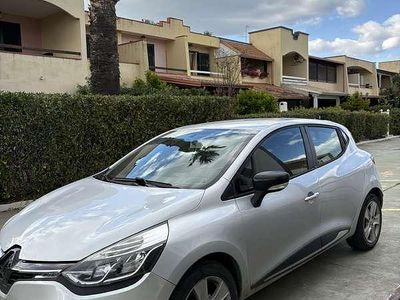 Usata Renault Clio IV 75 CV (55 kW) 2013 Berlina