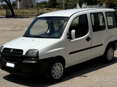 Usata Fiat Doblò 105 CV (77 kW) 2004 Bianco Monovolume