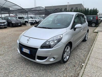 Usata Renault Scénic III Luxe 110 CV (80 kW) 2010 Grigio Monovolume