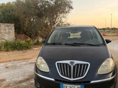 Usata Lancia Musa 95 CV (69 kW) 2009 Monovolume