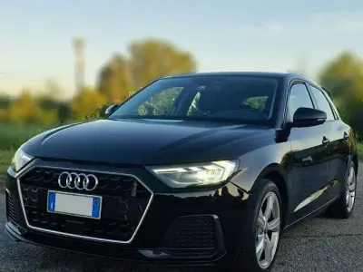 Usata Audi A1 Sportback Admired 116 CV (85 kW) 2019 Nero Utilitaria