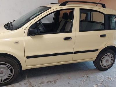 Usata Fiat Panda 77 CV (56 kW) 2007 Giallo Utilitaria
