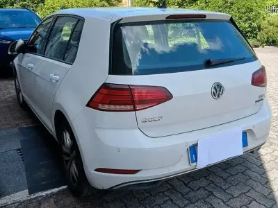Usata VW Golf VII 110 CV (80 kW) 2017 Bianco Berlina