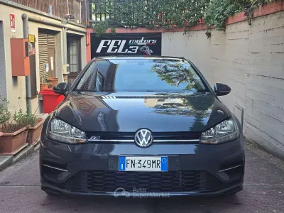 Używany VW Golf VII Sport 116 KM (85 kW) 2017 Szary Sedan/Limuzyna