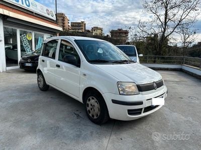 Usata Fiat Panda 69 CV (50 kW) 2011 Bianco Utilitaria
