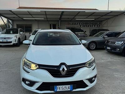 Usata Renault Mégane GrandTour 110 CV (80 kW) 2017 Bianco Station wagon