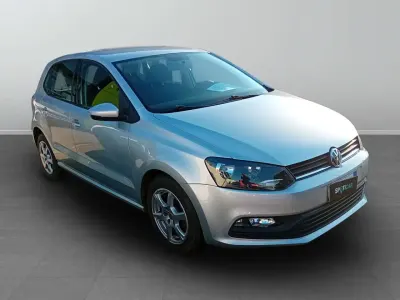Usata VW Polo Trendline 75 CV (55 kW) 2017 Argento Berlina