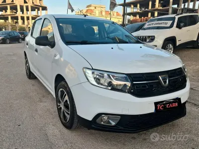 Gebraucht Dacia Sandero Ambiance 75 PS (55 kW) 2017 Weiß Limousine