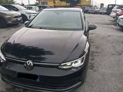 Usata VW Golf VIII Style 150 CV (110 kW) 2022 Berlina