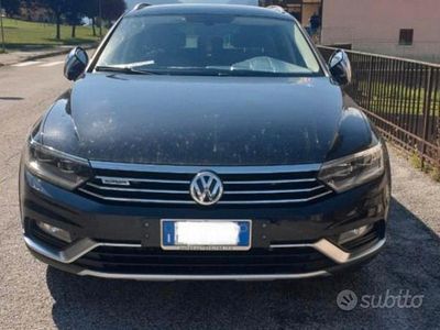Usata VW Passat 190 CV (139 kW) 2018 Nero Station wagon